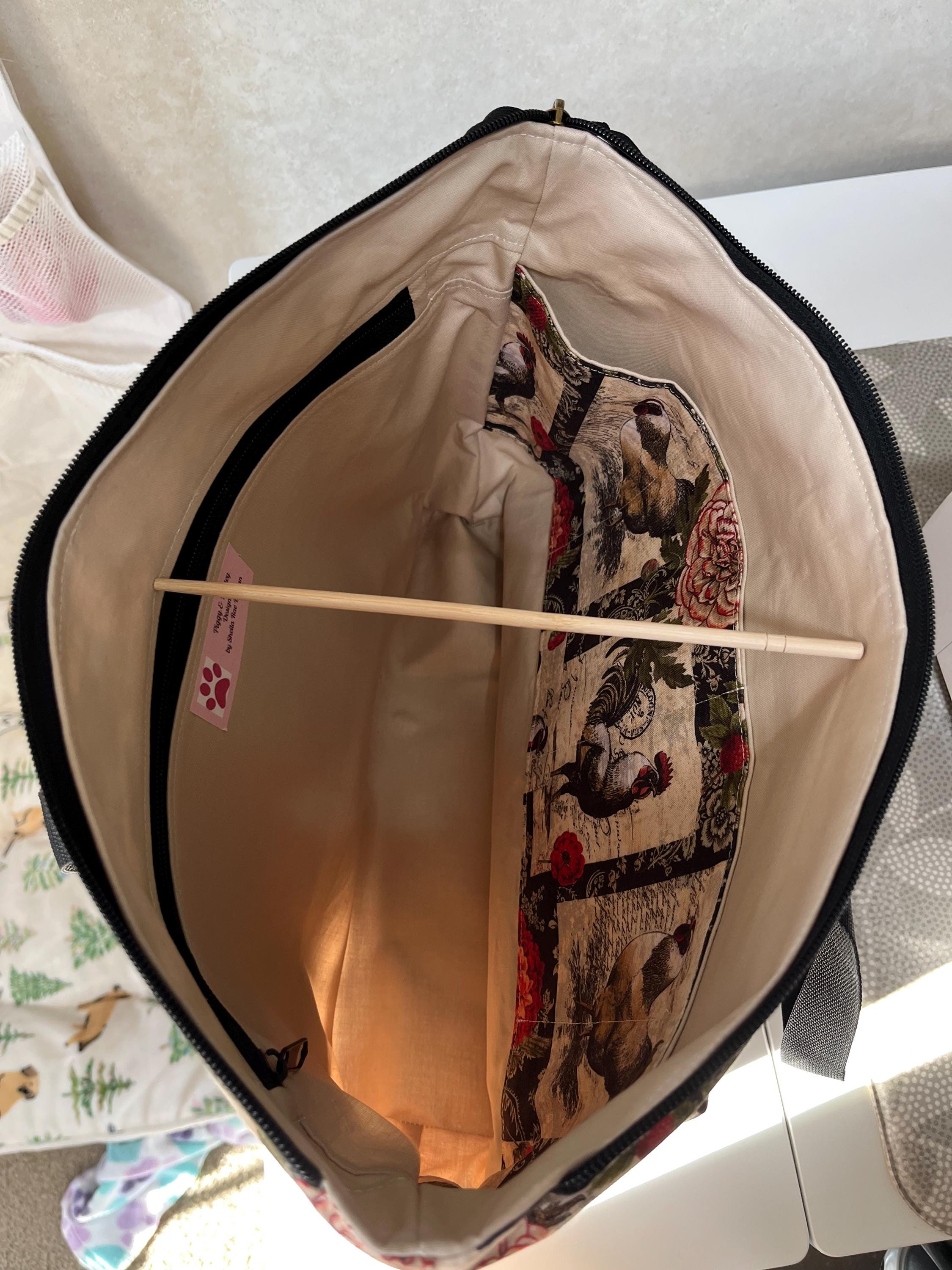 Farm Life Chicken Tote Bag: Zipper Pocket, Magnetic Snap