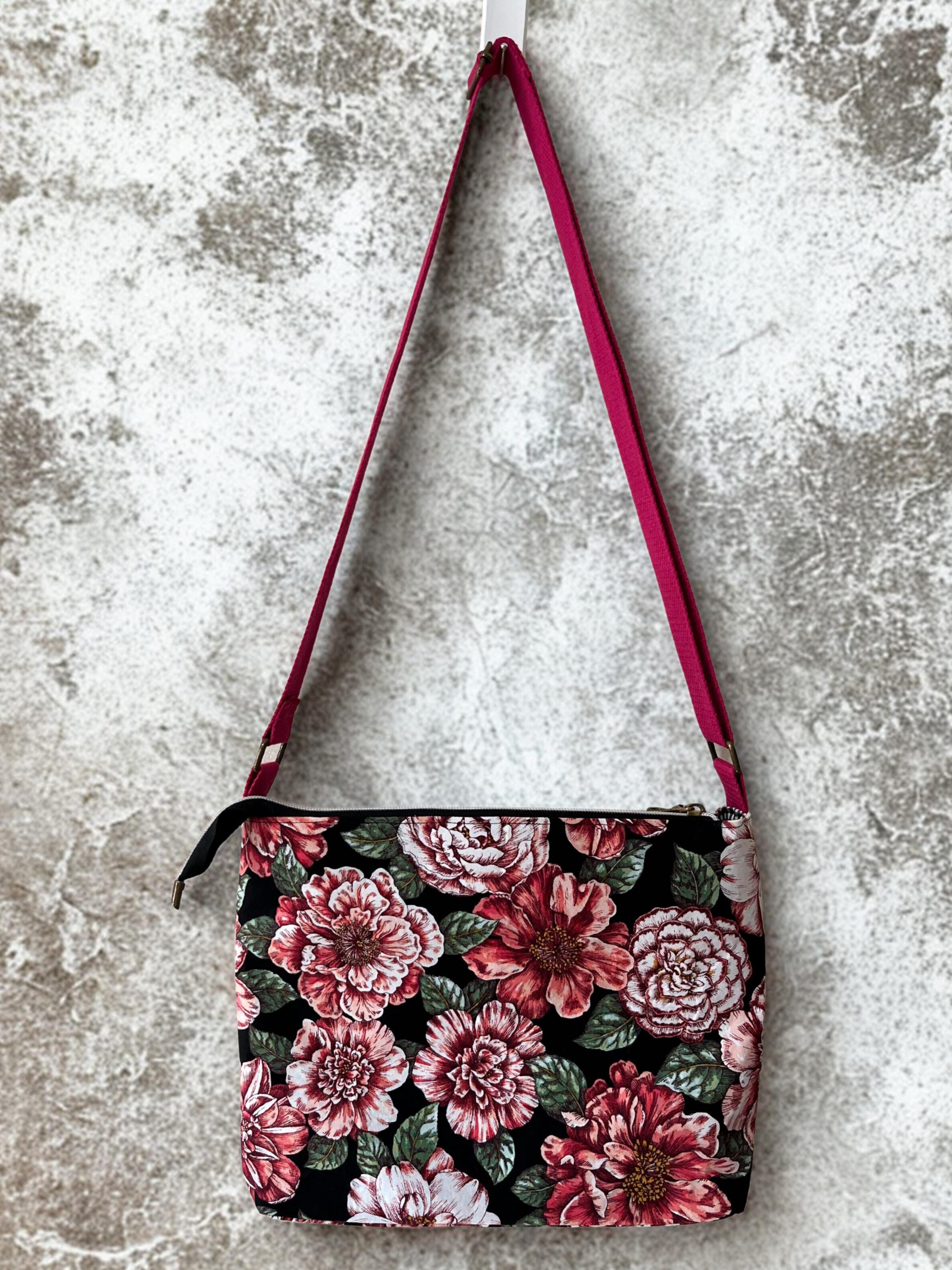 Small Midi Crossbody with adjustable strap