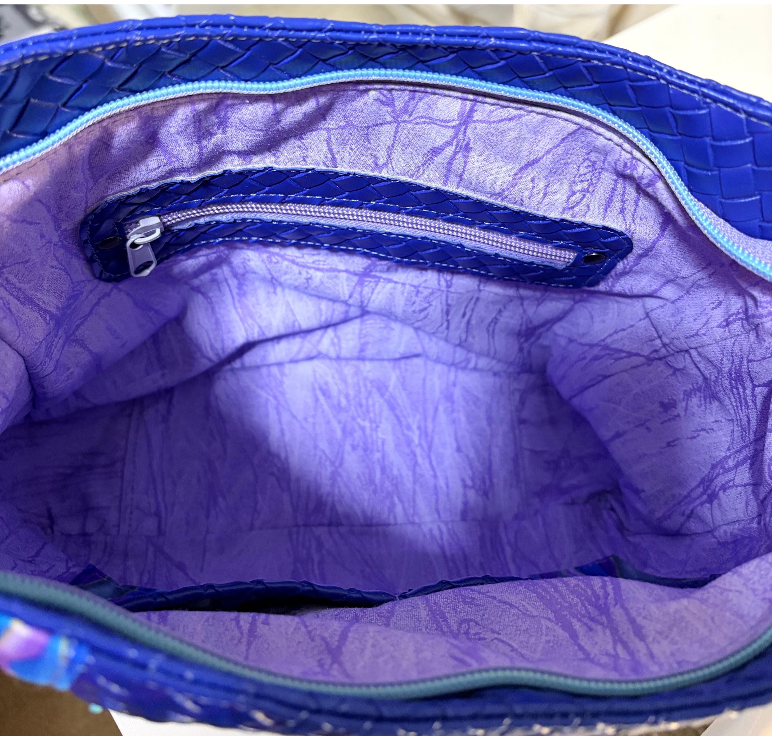 Blue Crossbody Bag with Zipper Pockets and Purple Bow Pull